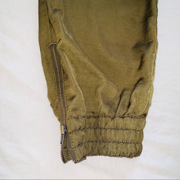 ANTHROPOLOGIE Elevensies Green Cargo Pants - Picture 2 of 6